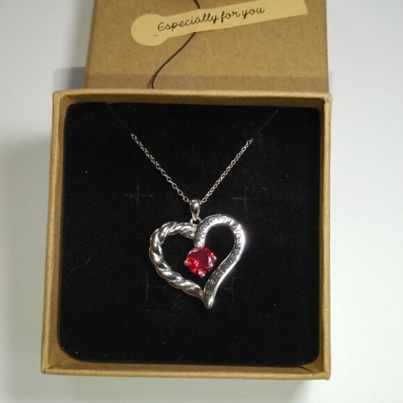 Love HeartĀ Necklace for WomenāLove You Always and Forever Twisted HeartāPendant - Picture 7 of 7